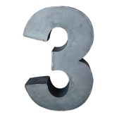 Chiffre 3 en relief zinc