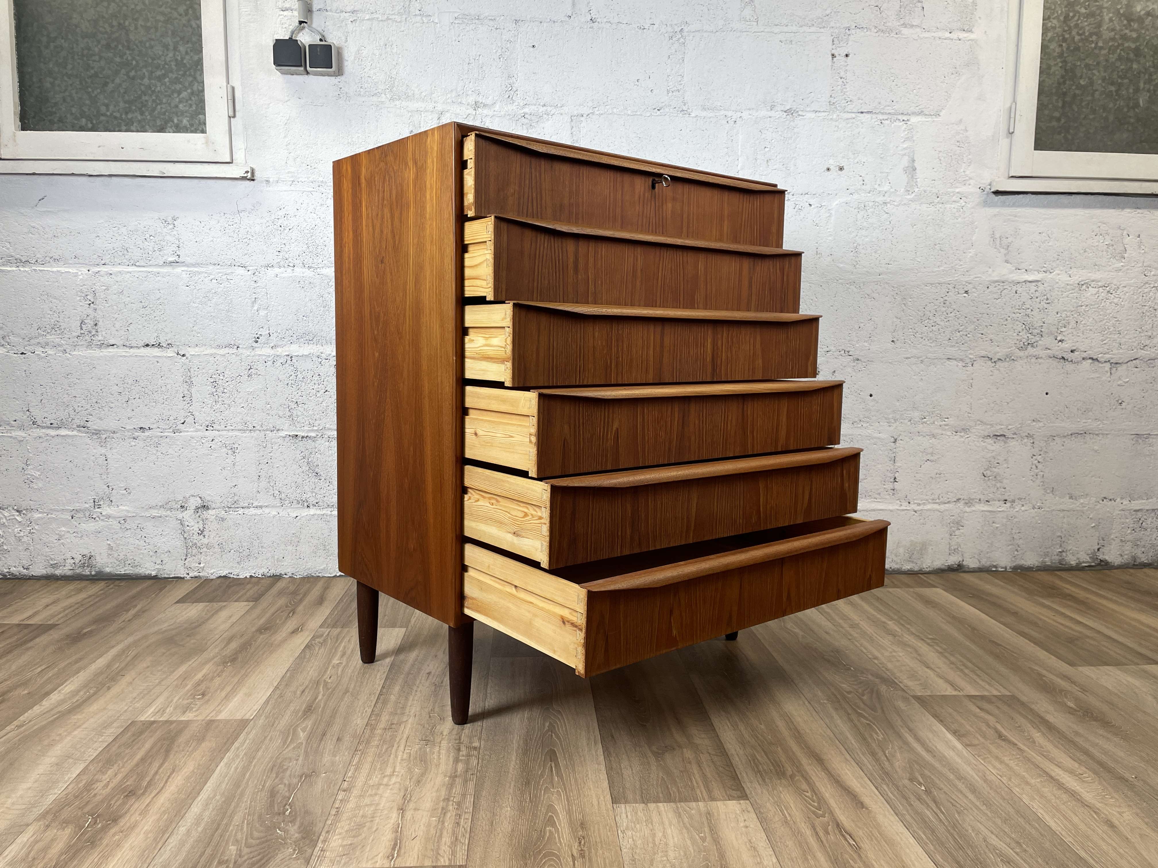 Scandinavian chest of drawers 6 drawers vintage teak, 60s