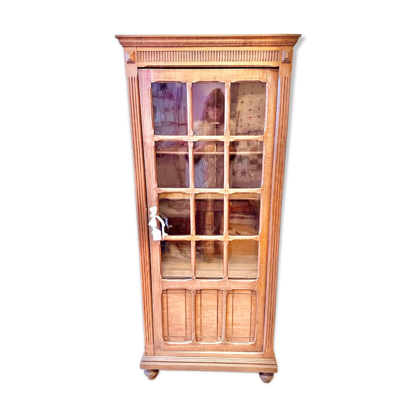 armoire parisienne vitrée