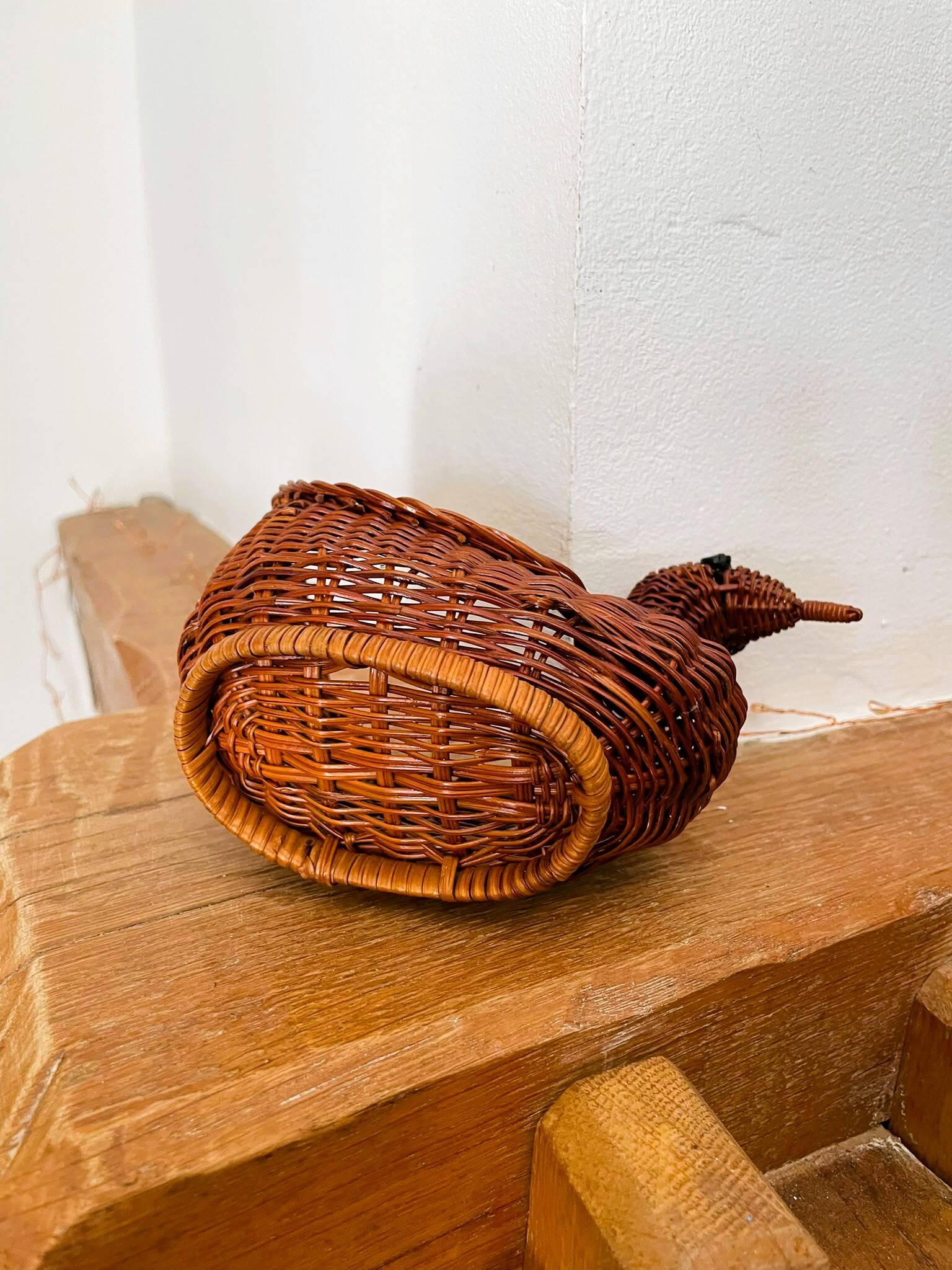 Panière / corbeille en osier en forme de canard (vintage)