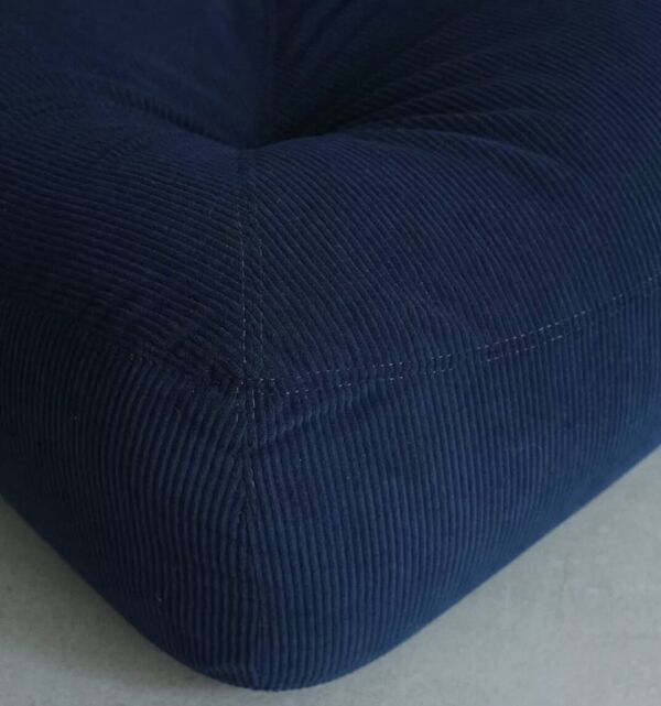Chaffeuse kali bleu par Michel Ducaroy pour Ligne Roset