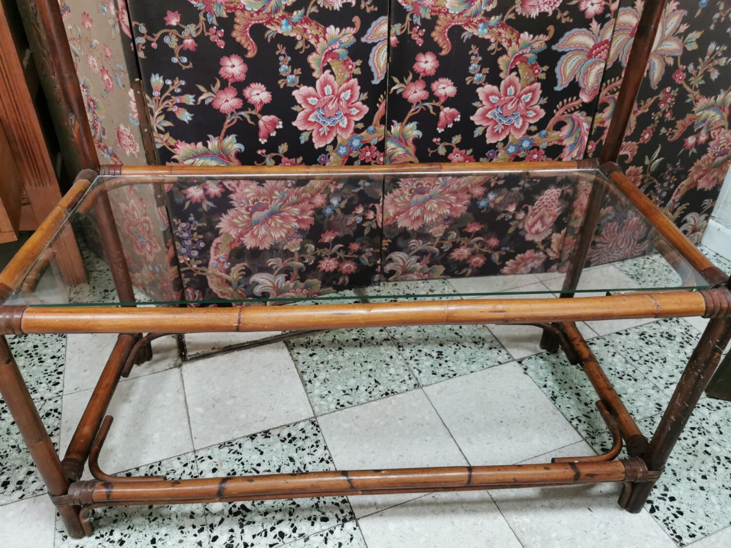 Rattan bookcase shelf - and glass - vintage