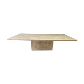 Coffee table in travertine