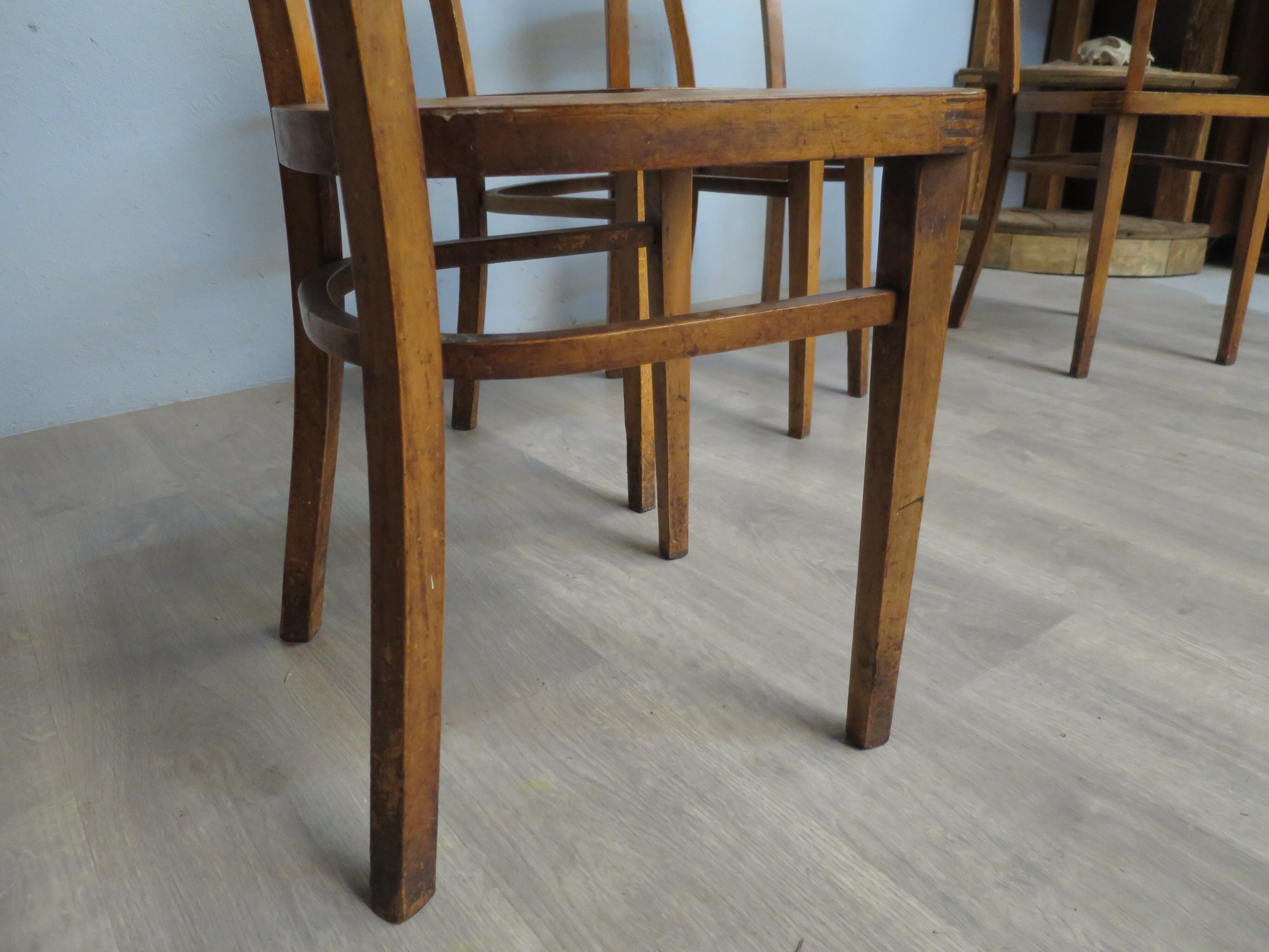 Ensemble de 4 chaises de bistrots thonet