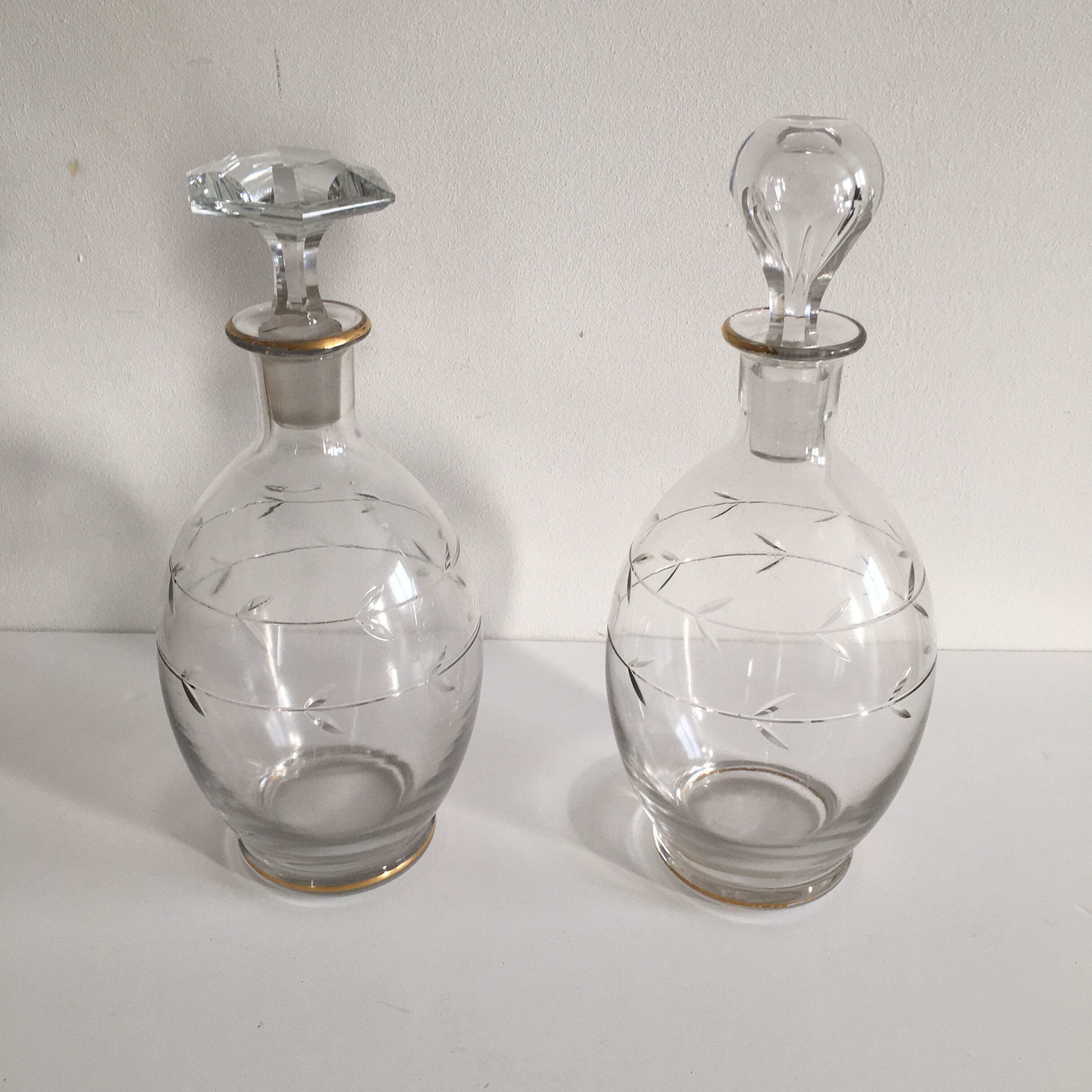 Suite of two vintage carafes