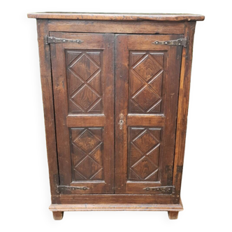 Small 19th century wardrobe