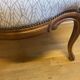 Fauteuil de bureau en noyer du XIX ème, entièrement garni et retapissé.