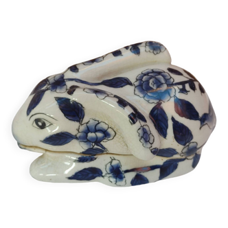 Ancienne boite  en porcelaine en forme de lapin