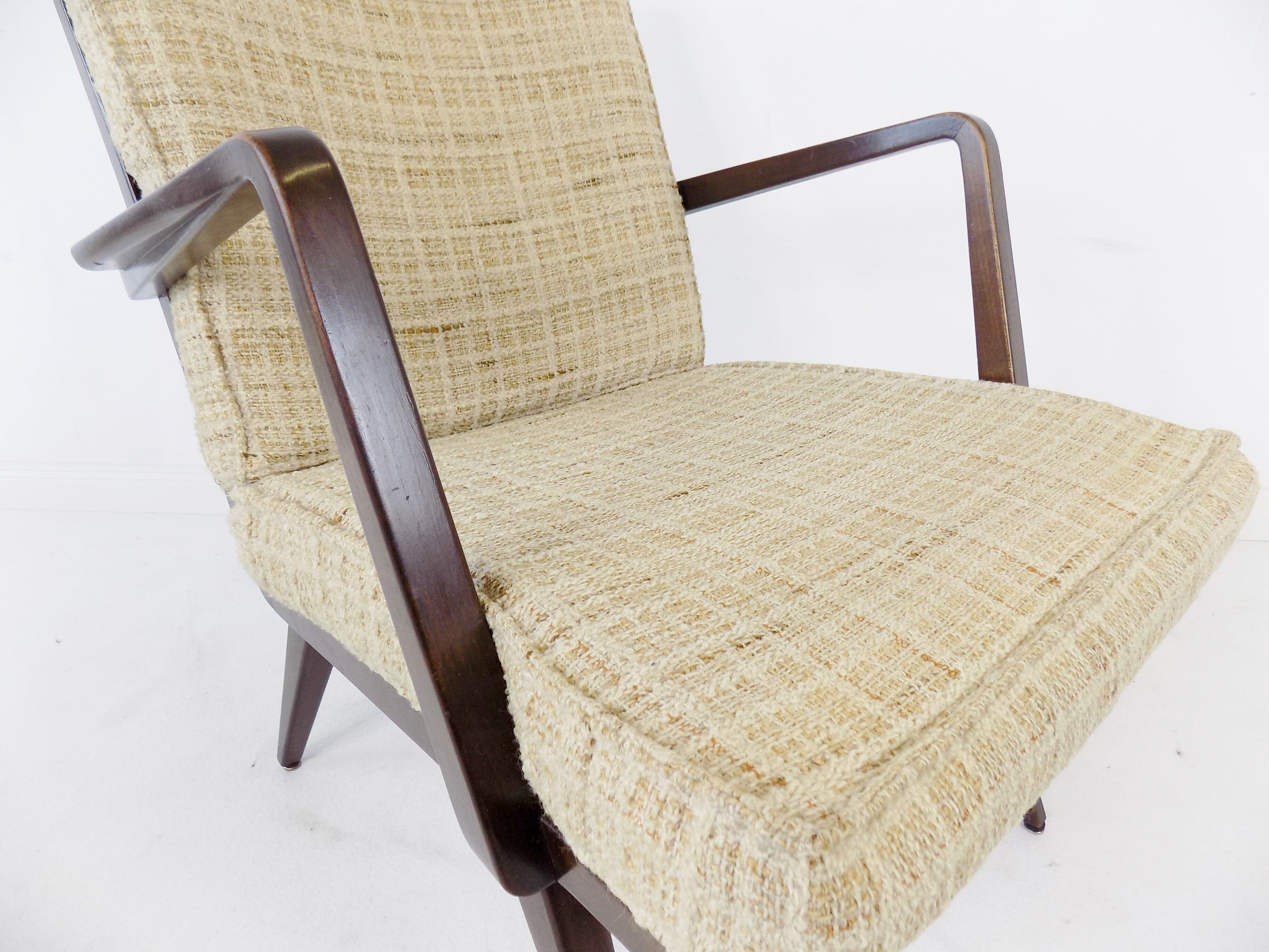 Knoll Antimott armchair