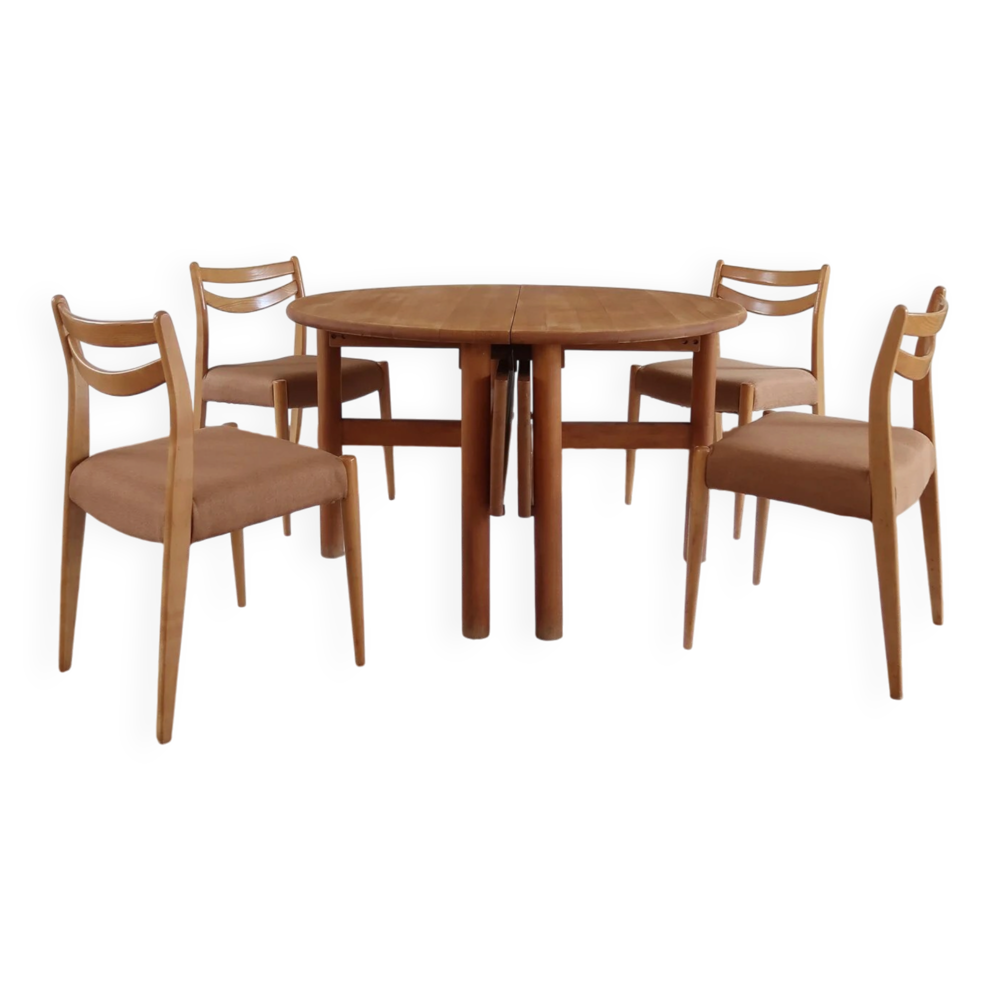 4 chaises scandinaves vintage en bois clair