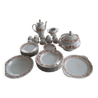 Incomplete Digoin porcelain tableware service
