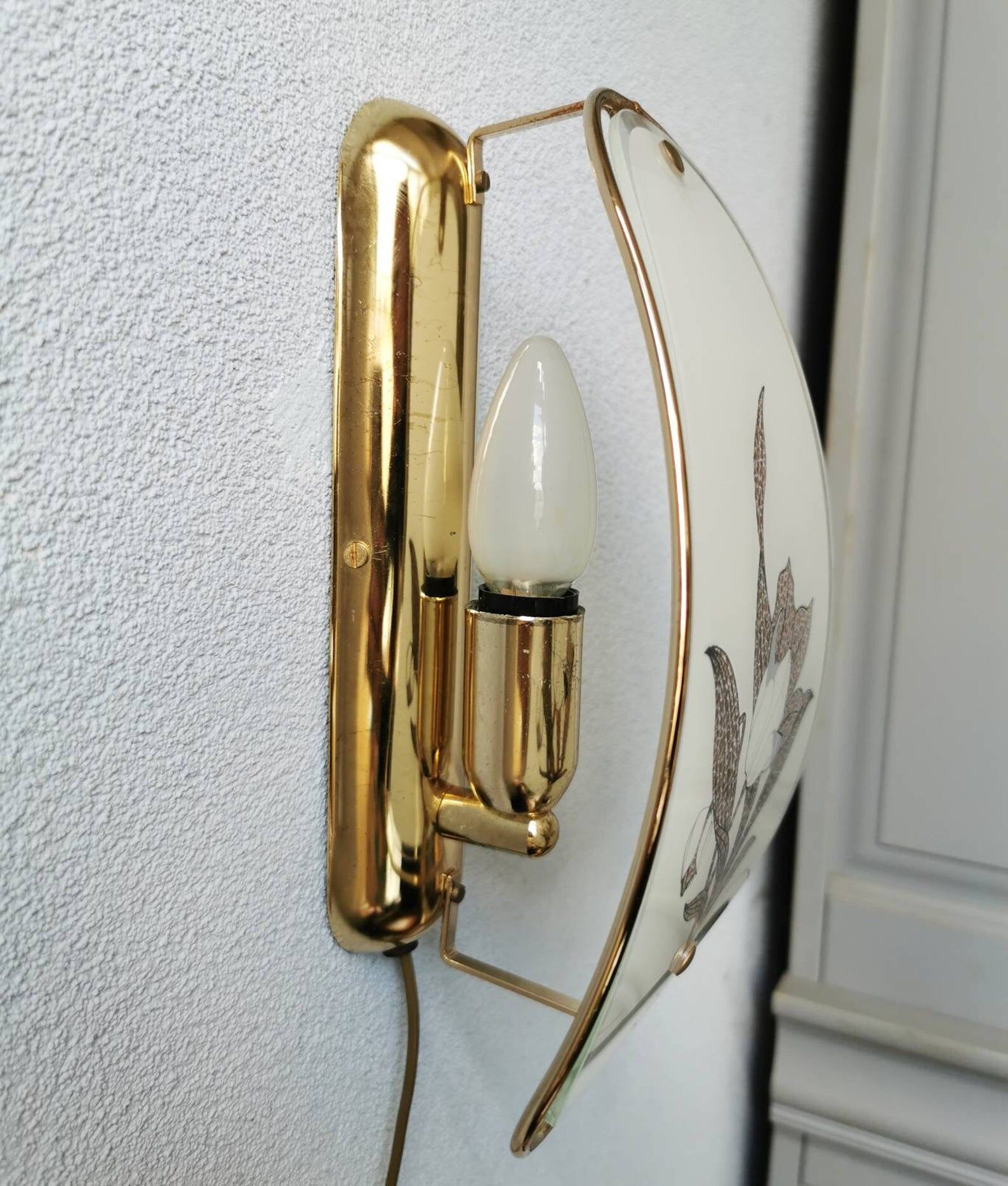 Vintage applique with 1980 glass lampshade