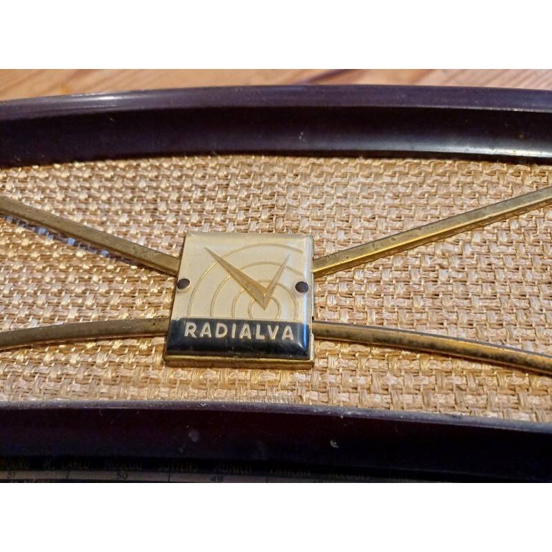 Poste radio bakélite "Radialva"