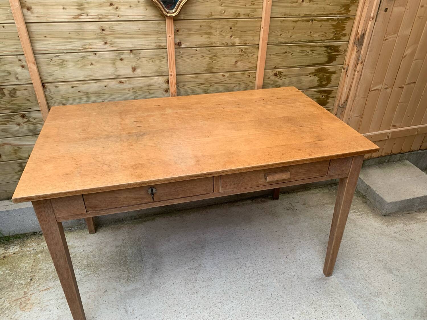 Schoolmaster's office