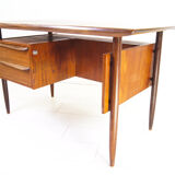Tijsseling Hulmefa teak cowhorn desk