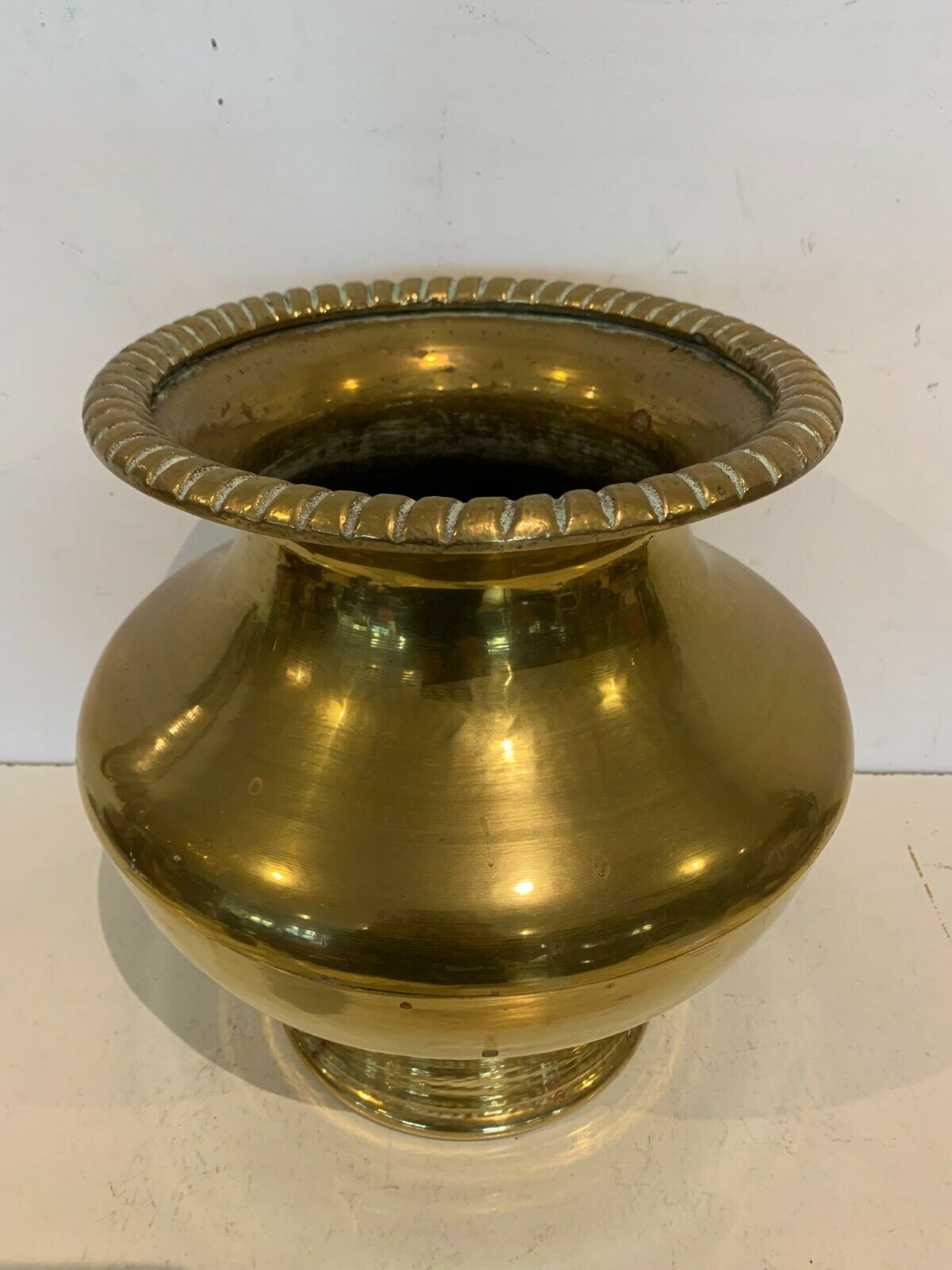 Vase with hammered copper neck XX century