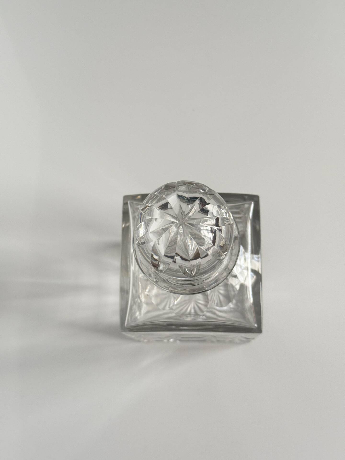 Crystal carafe Saint Louis