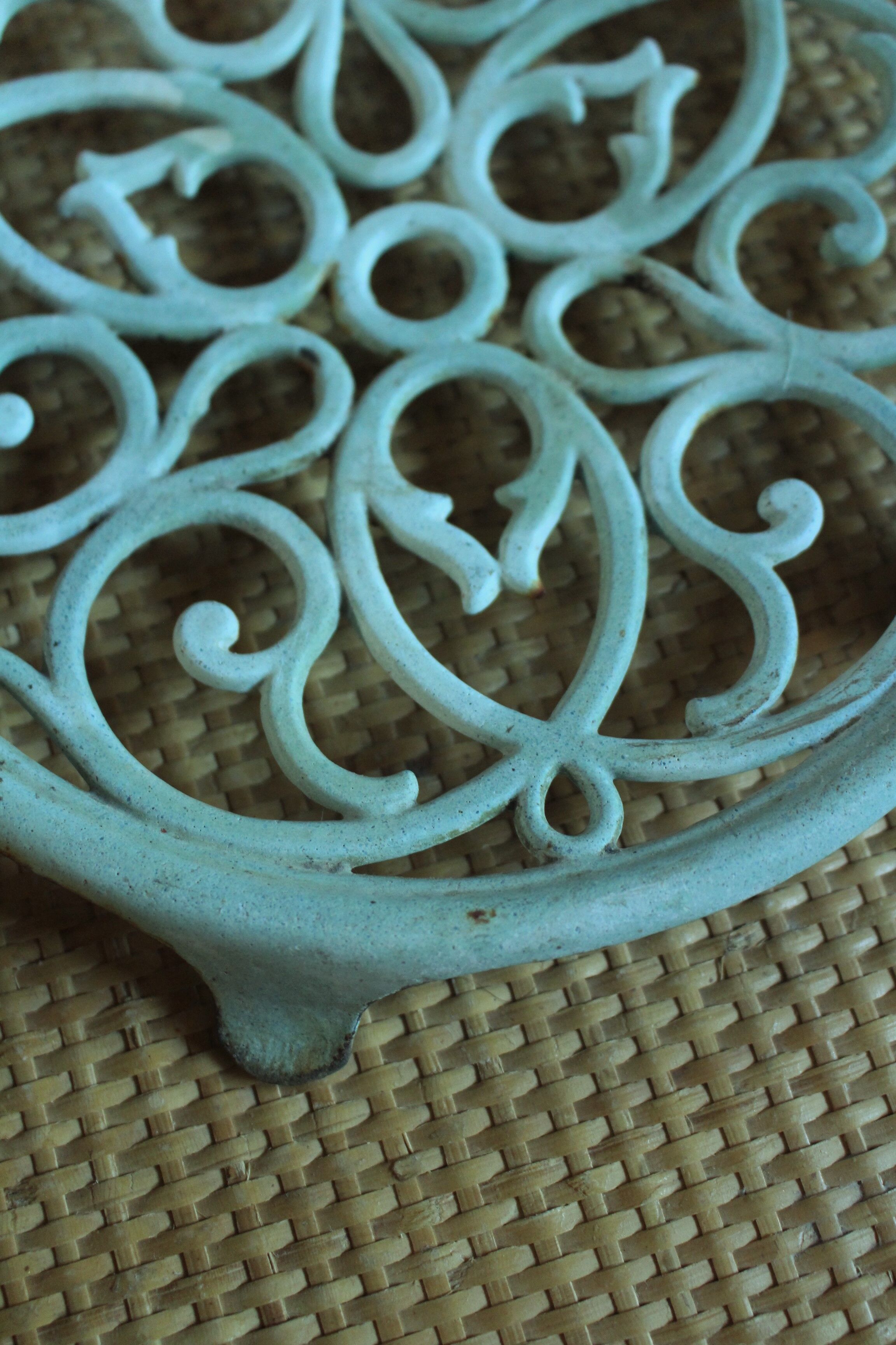Round cast iron underside