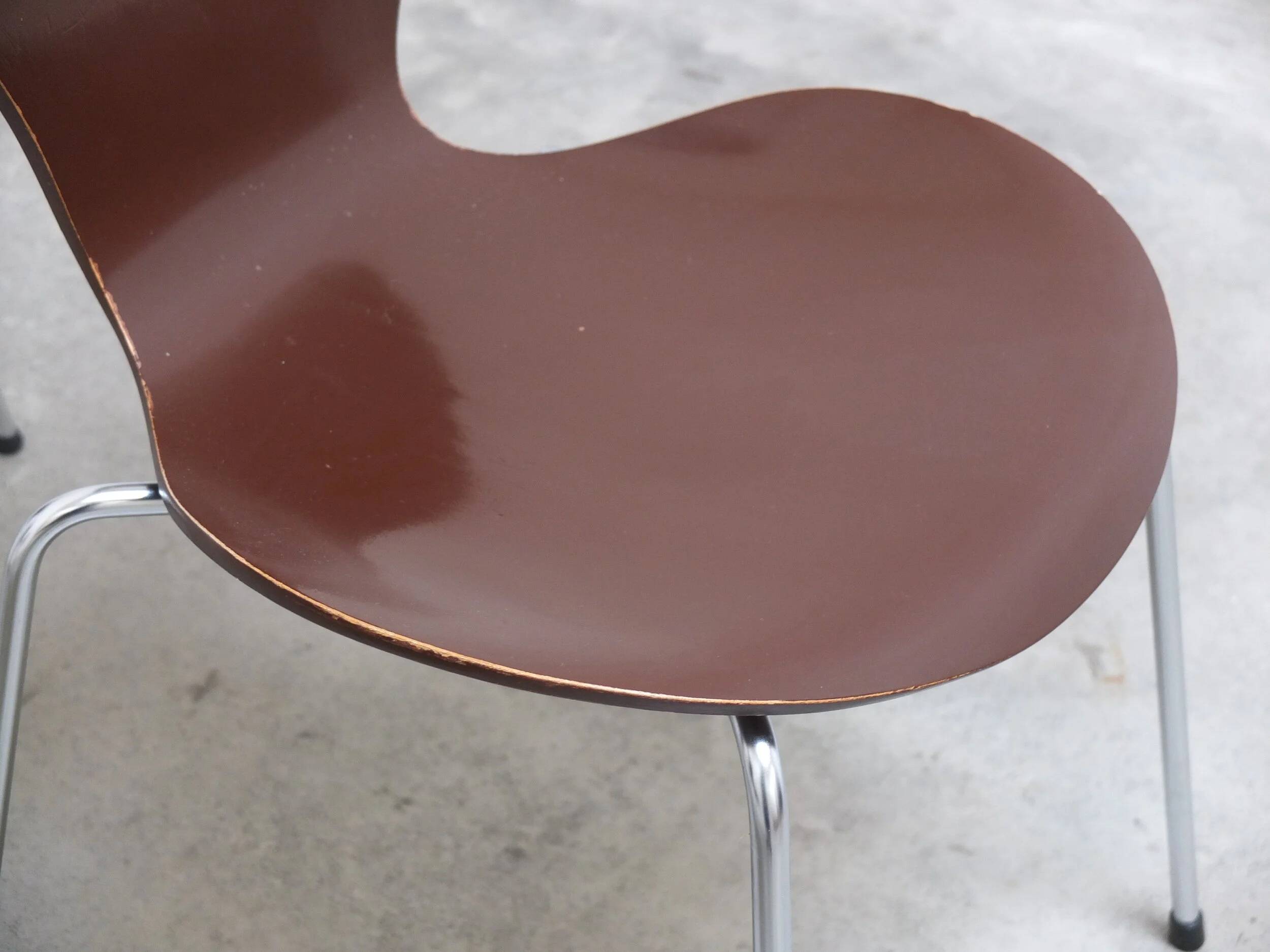 Set of 6 'Series 7' chairs by Arne Jacobsen for Fritz Hansen, 1975