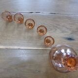 Carafe and 5 pink glass liqueur glasses with a gold rim 2008123