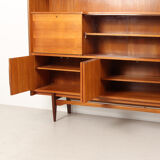Scandinavian high row in teak