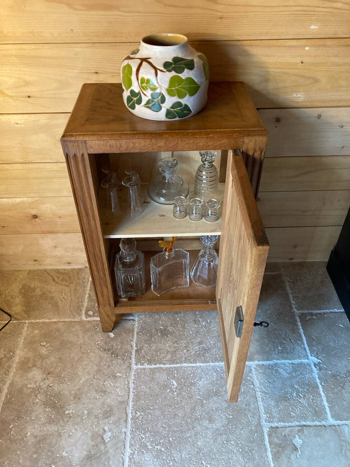 Confiturier ancien en chêne massif