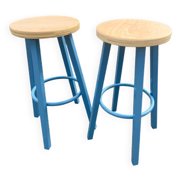 Bar stool