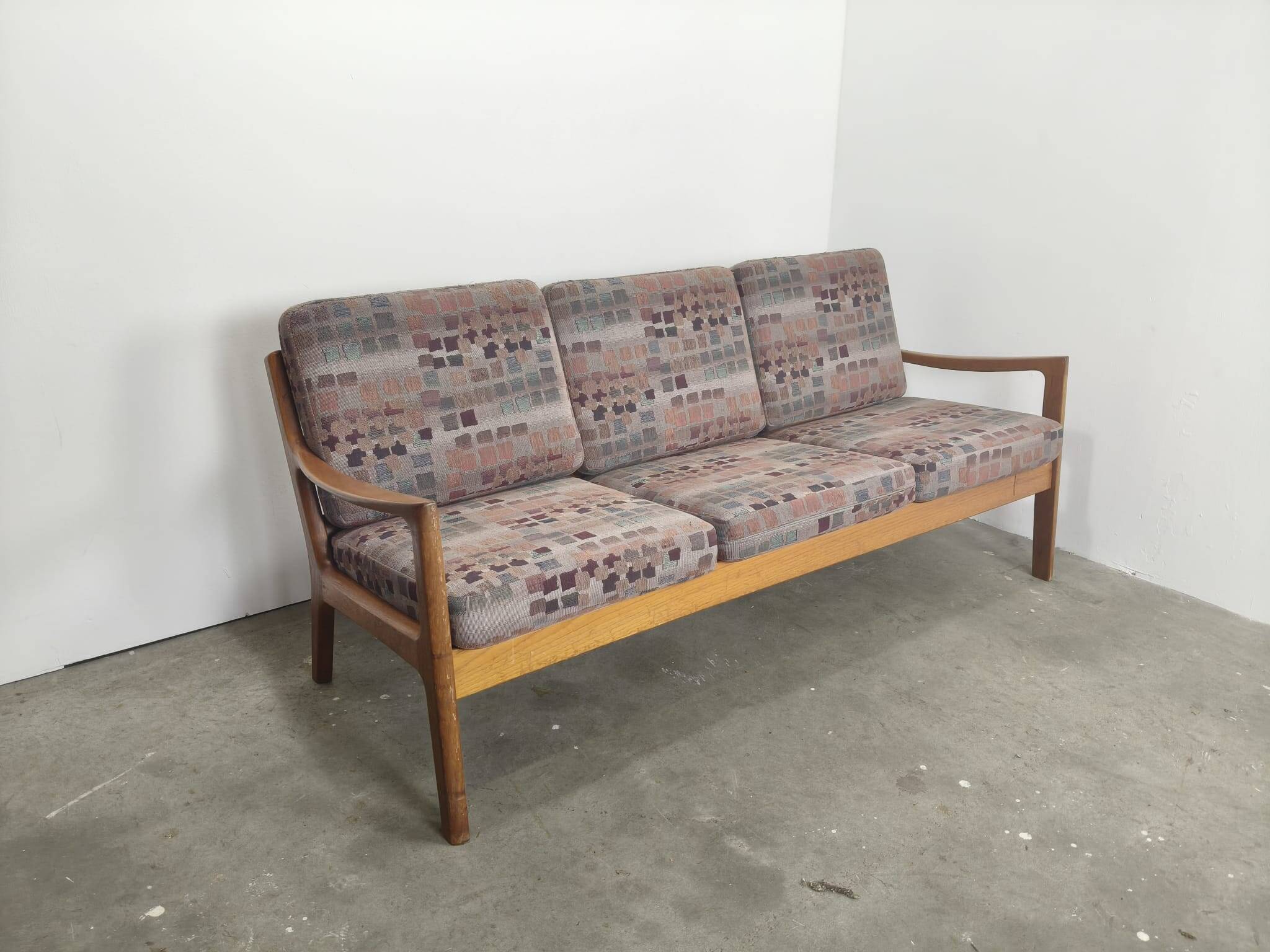 Ole Wanschers Senator sofa