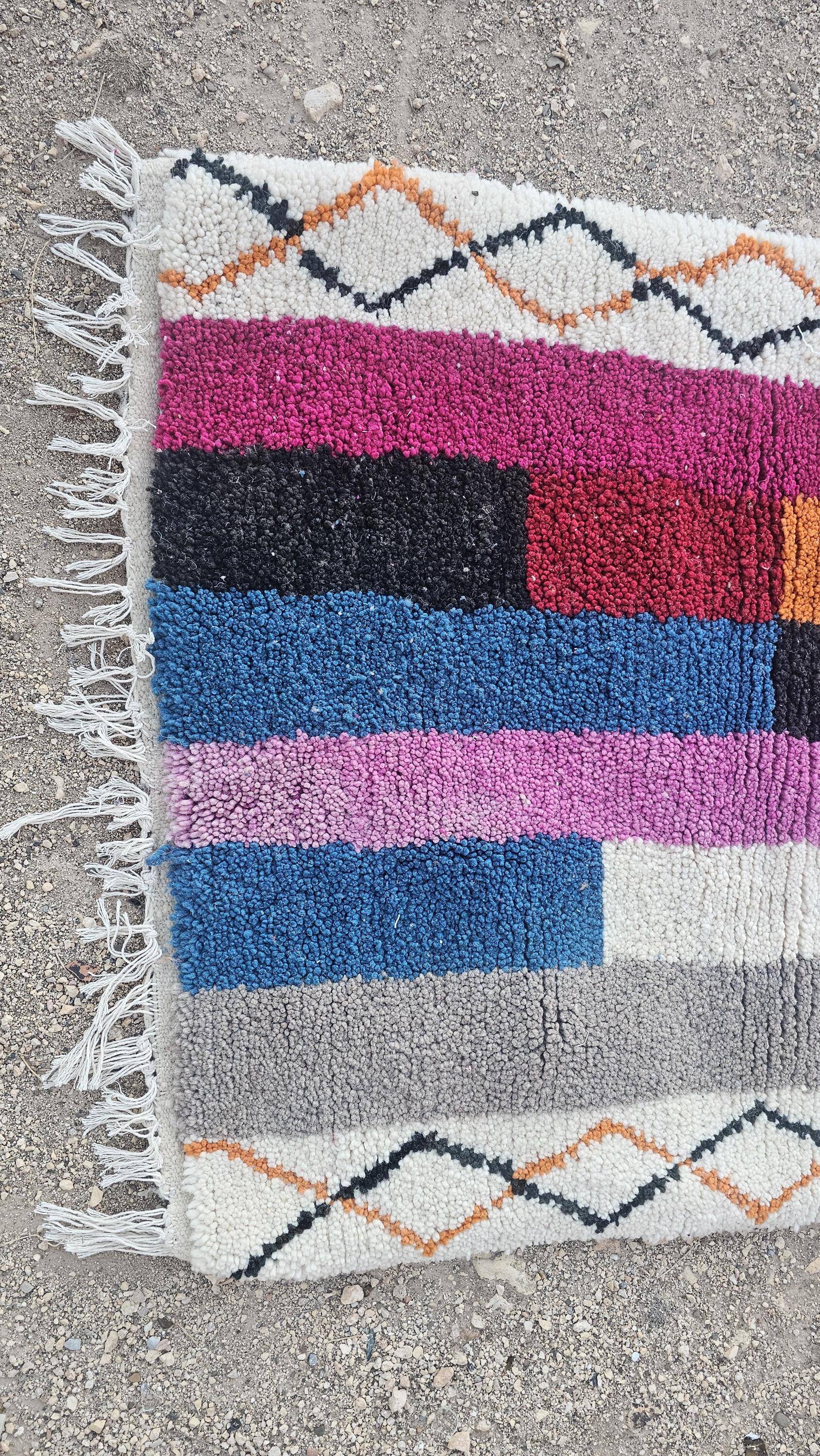 Traditional Moroccan rug, pure wool, 3x2 m.