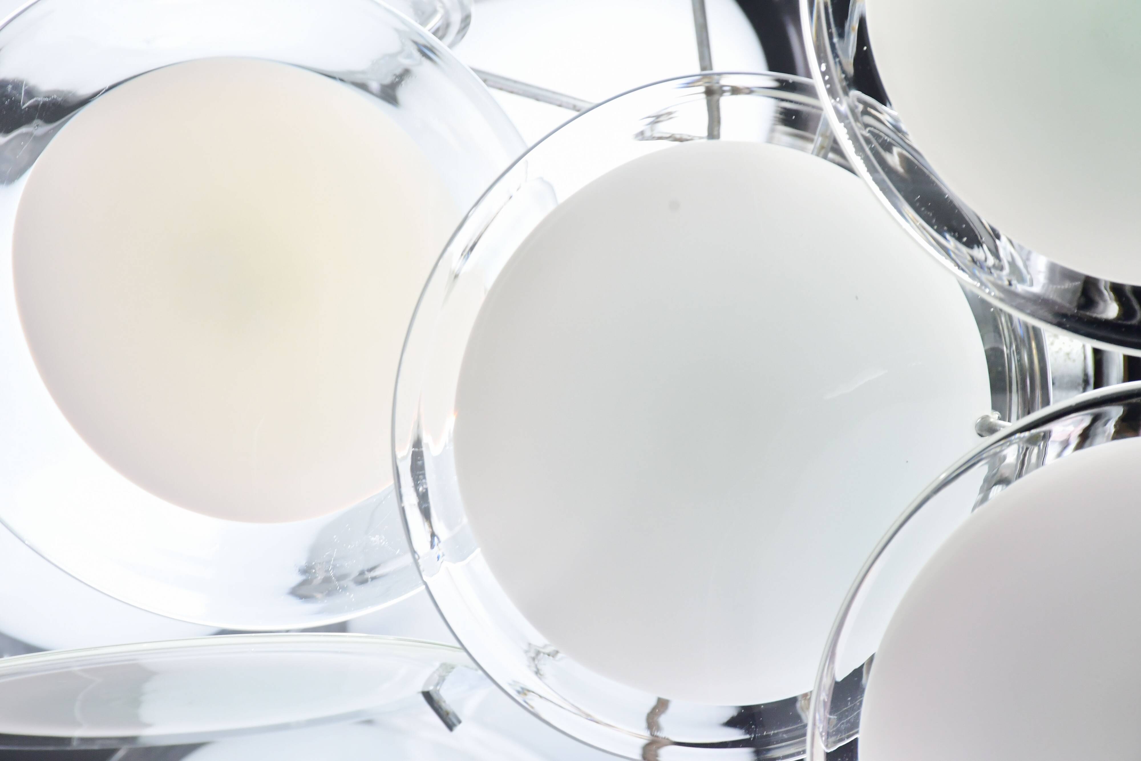Disc white Murano glass chandelier by Vistosi