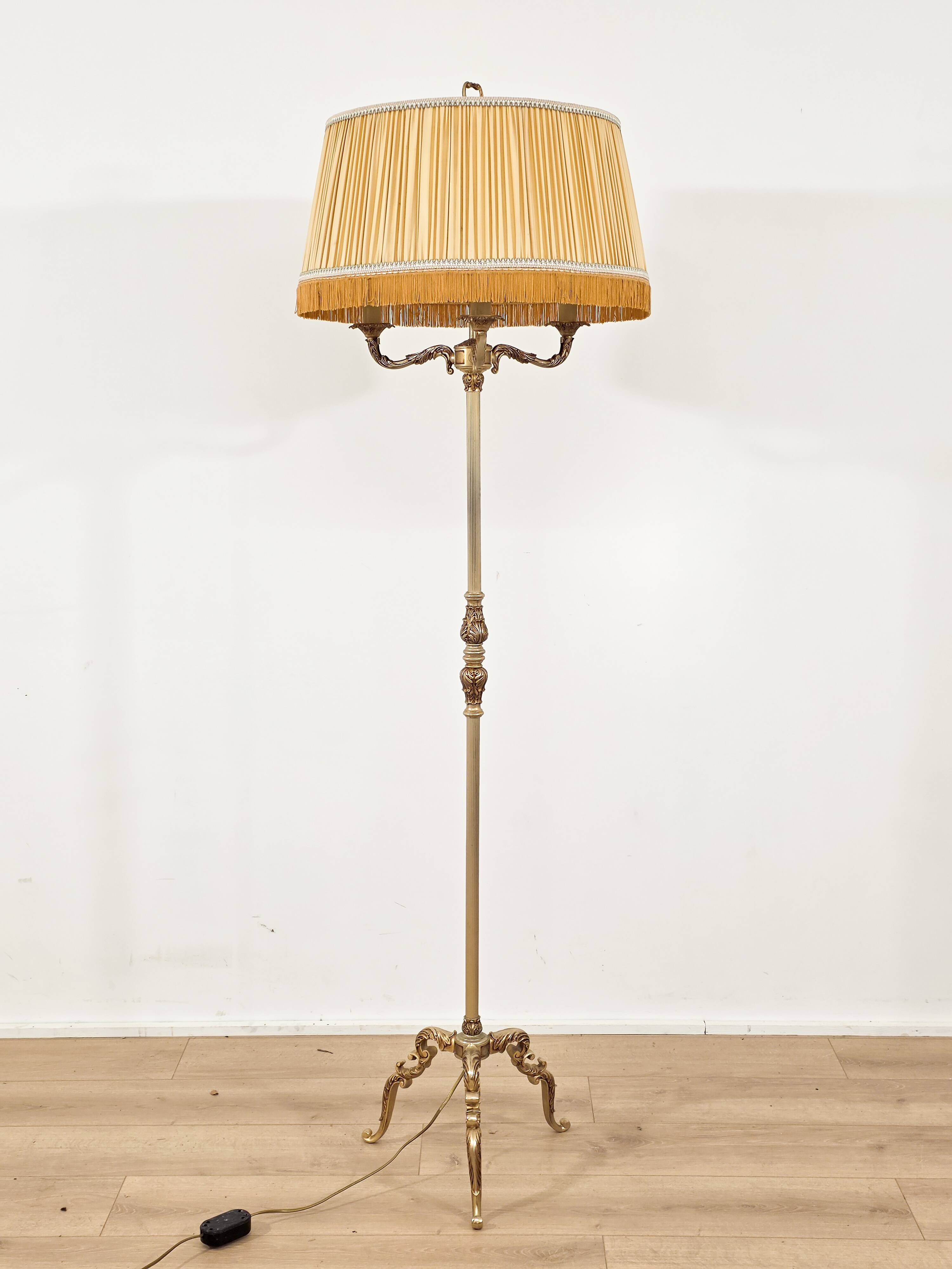 Golden floor lamp with pleated shade – Mid 20th century