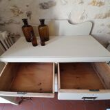 Vintage dresser