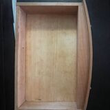 Commode de poupée en bois blond poignées en laiton