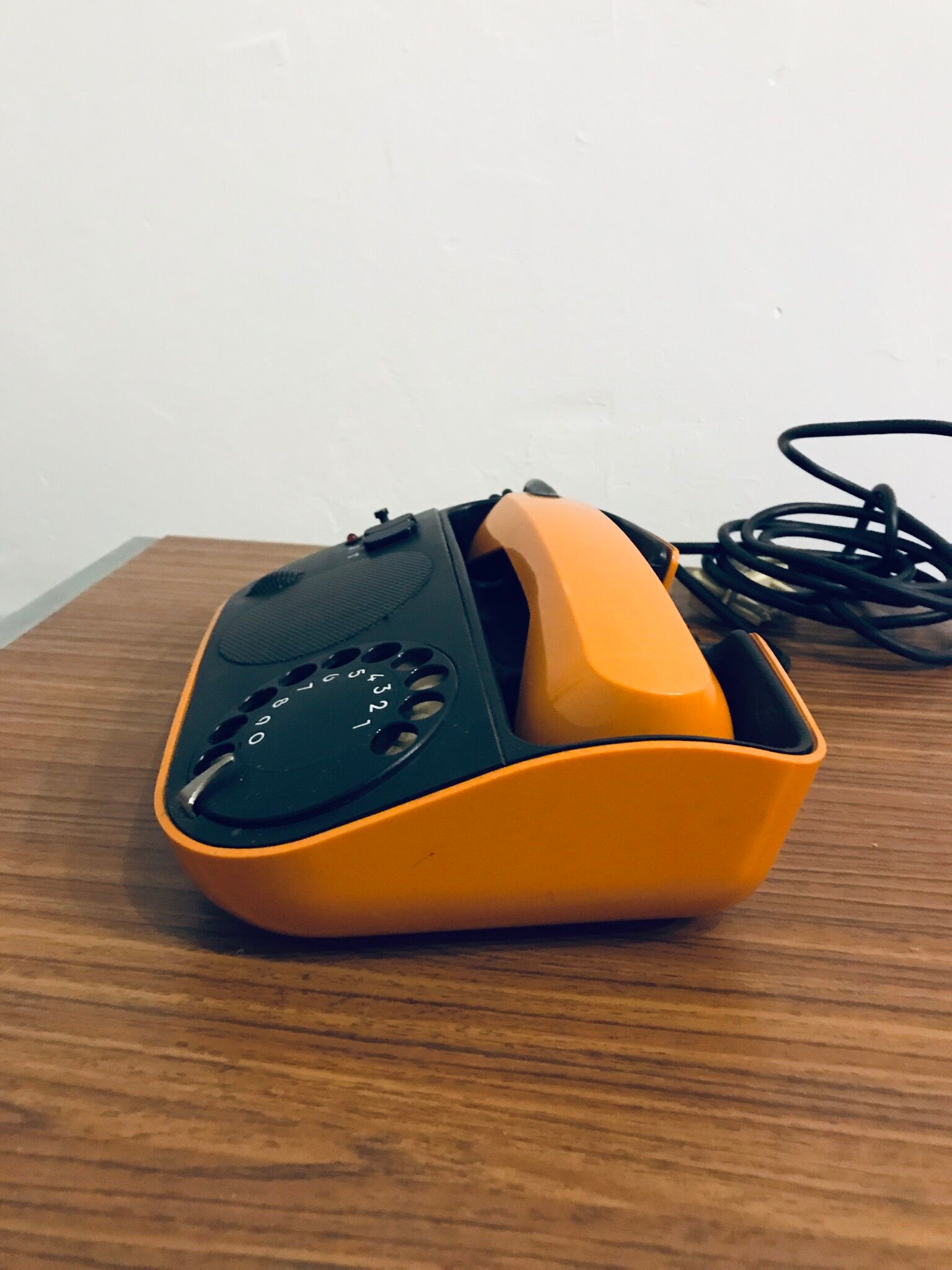 Vintage phone Orange, TELIC, design f. guirin