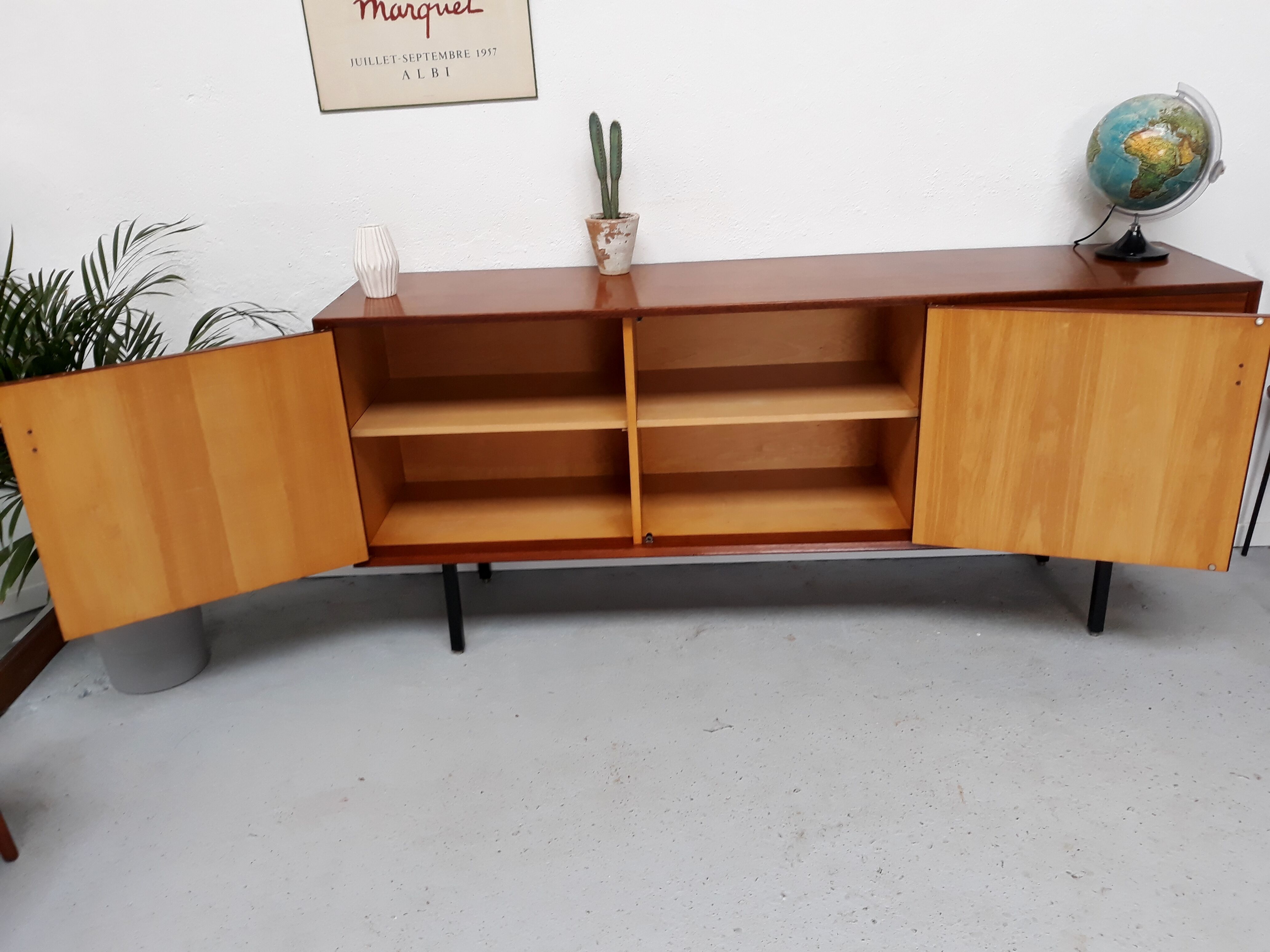 Ronieck's vintage metal foot sideboard