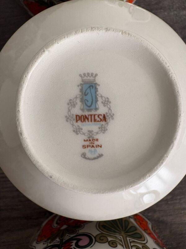 Service 6 tasses vintage Pontesa design pop 70s