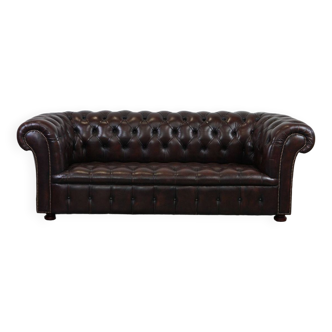 Dark-flamed english chesterfield 2.5-seater sofa/button seat