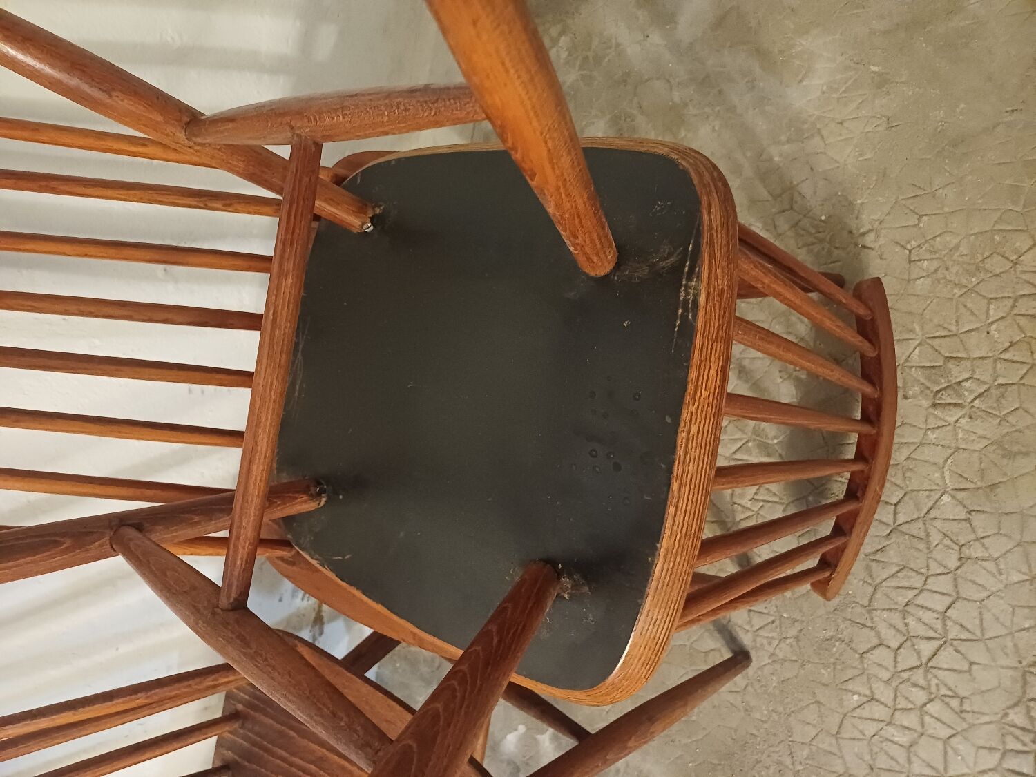 Set of 4 Scandinavian chairs