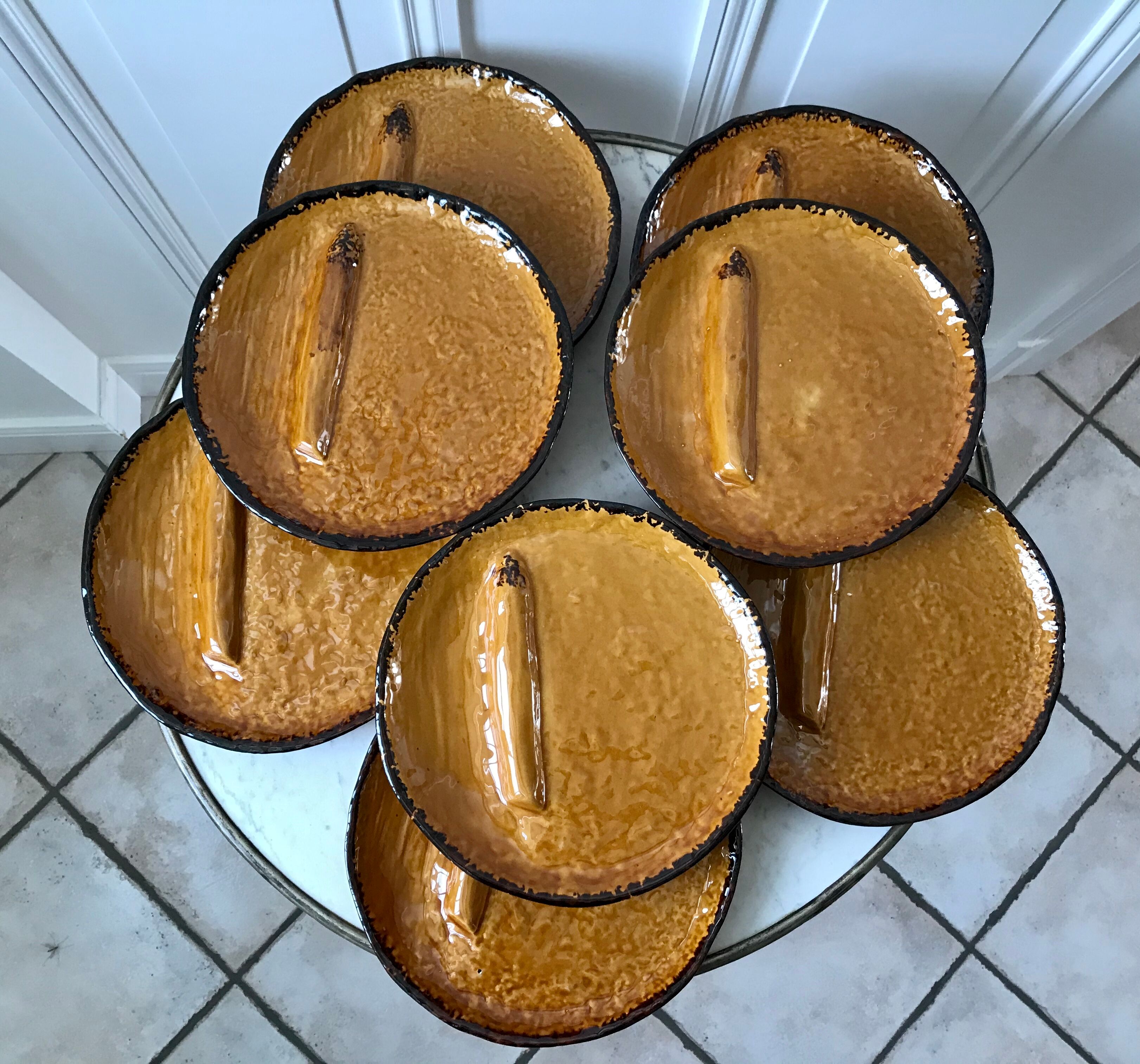 Set of 8 ceramic asparagus plates from Poët Laval 60s-70s