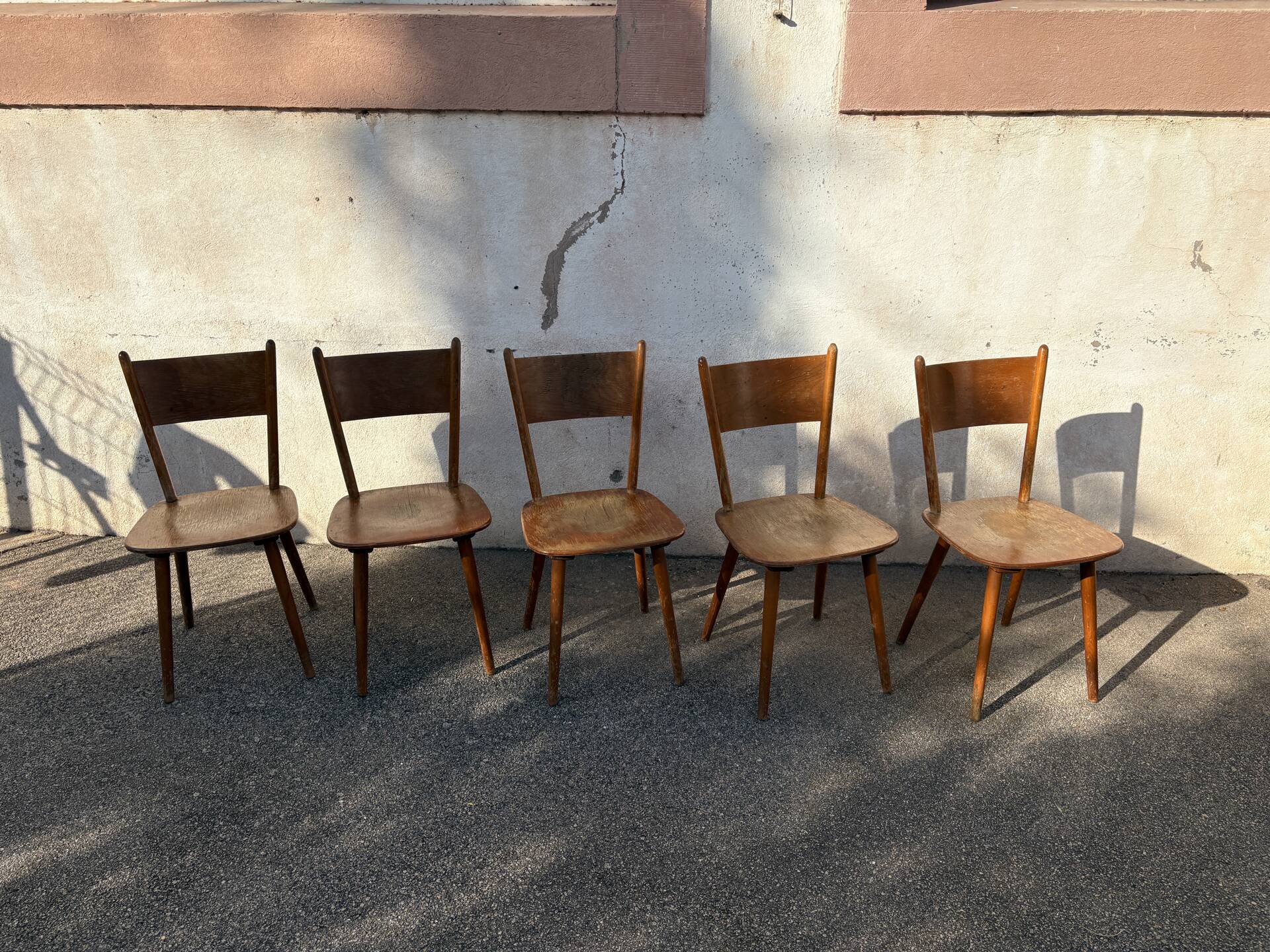 Série de 5 chaises bistrot Hiller