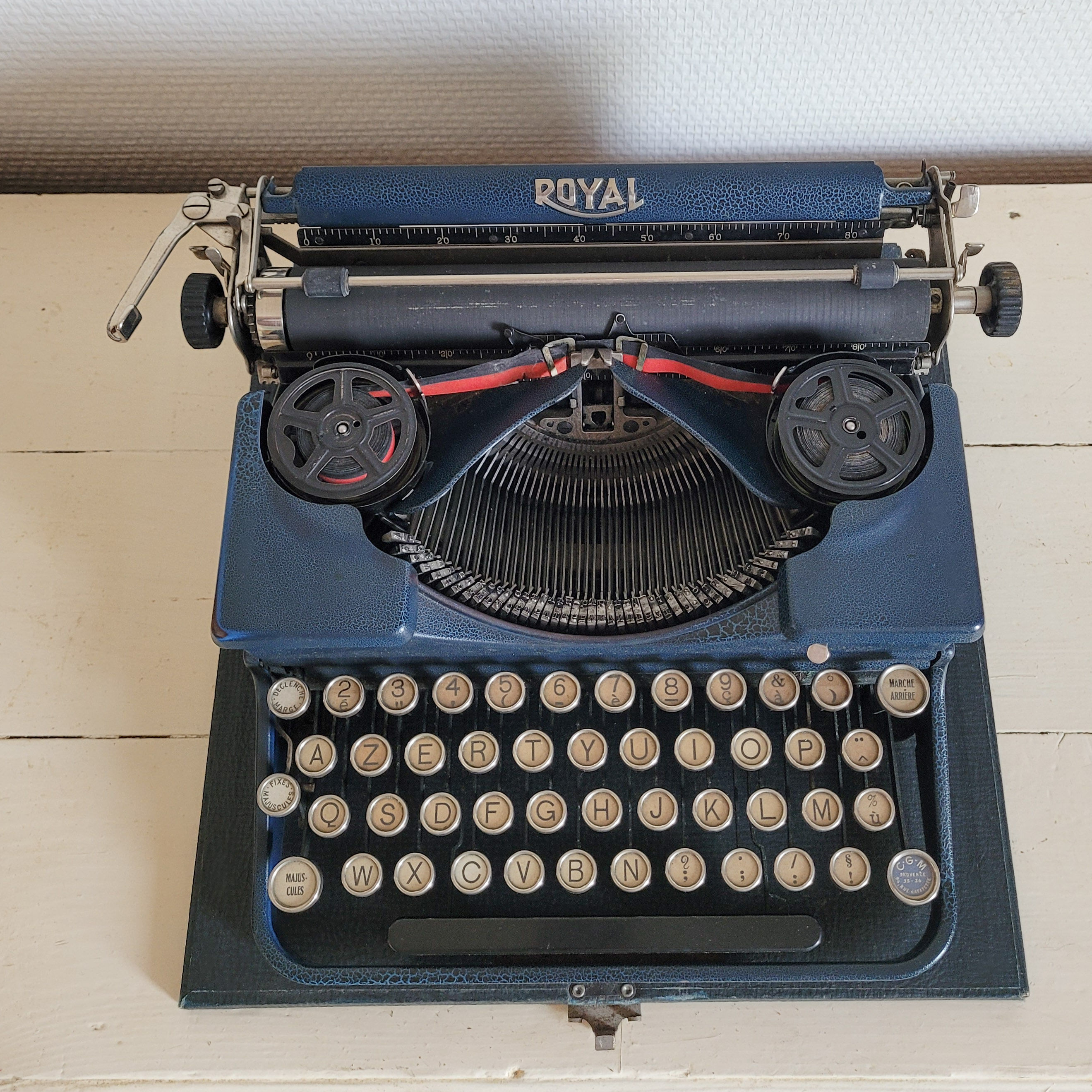 TYPEWRITER ROYAL 30s