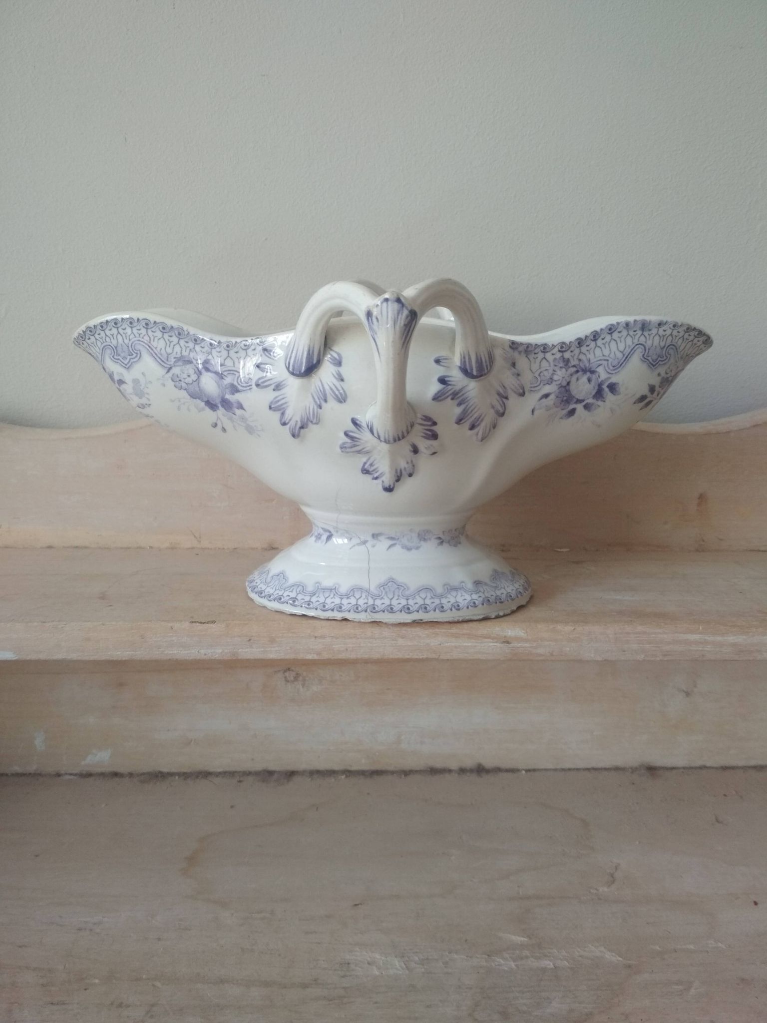 Iron earth gravy boat, Bouquet Creil & Montereau model, early 20th century