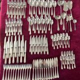 Wiskerman couverts pour 12 personnes - 127 pieces.