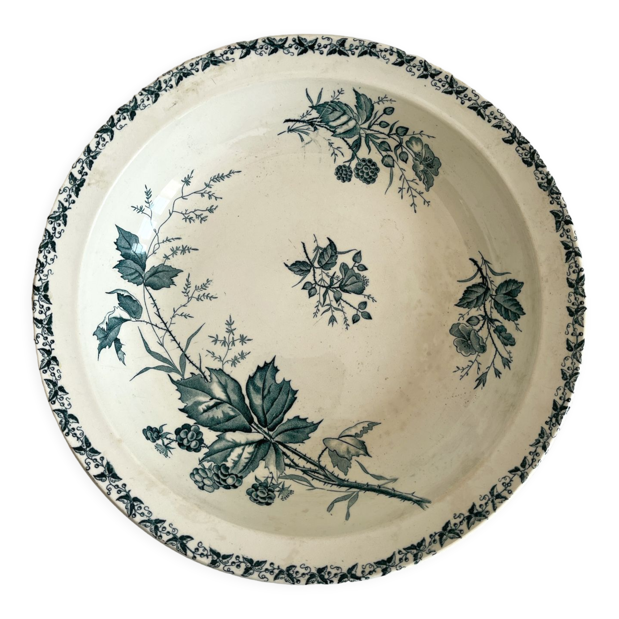 Deep ironstone dish, Mûre, Badonviller, circa 1900