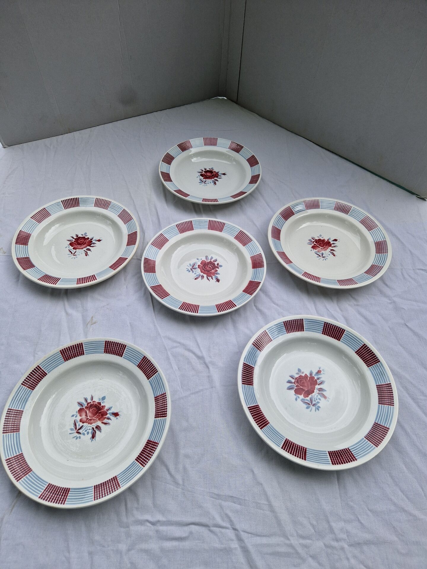 St Amandinoise deep plates, SET OF 6 / Ceramic.