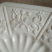 Grand plat ancien en céramique