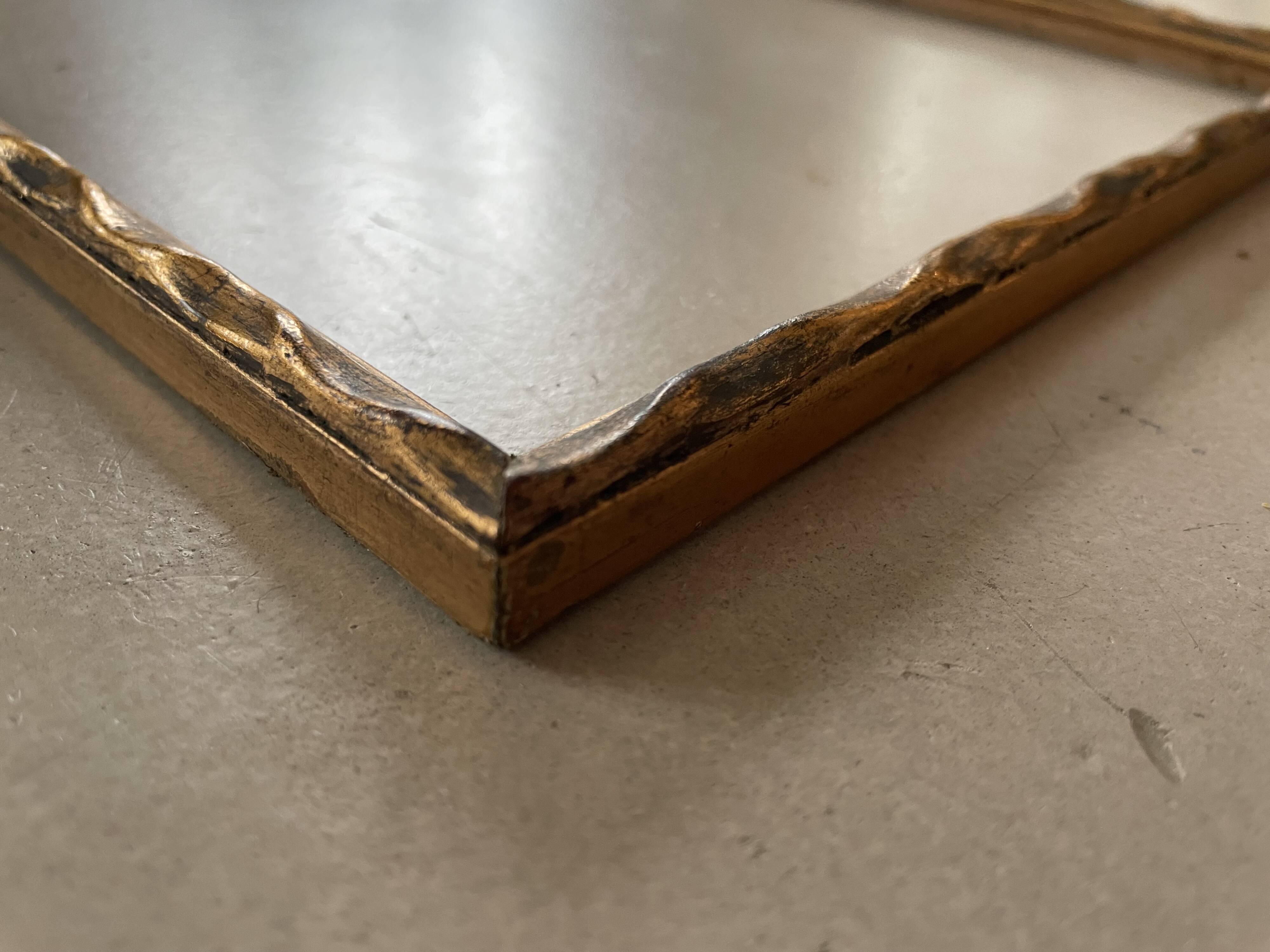 Old golden frame 25x35cm