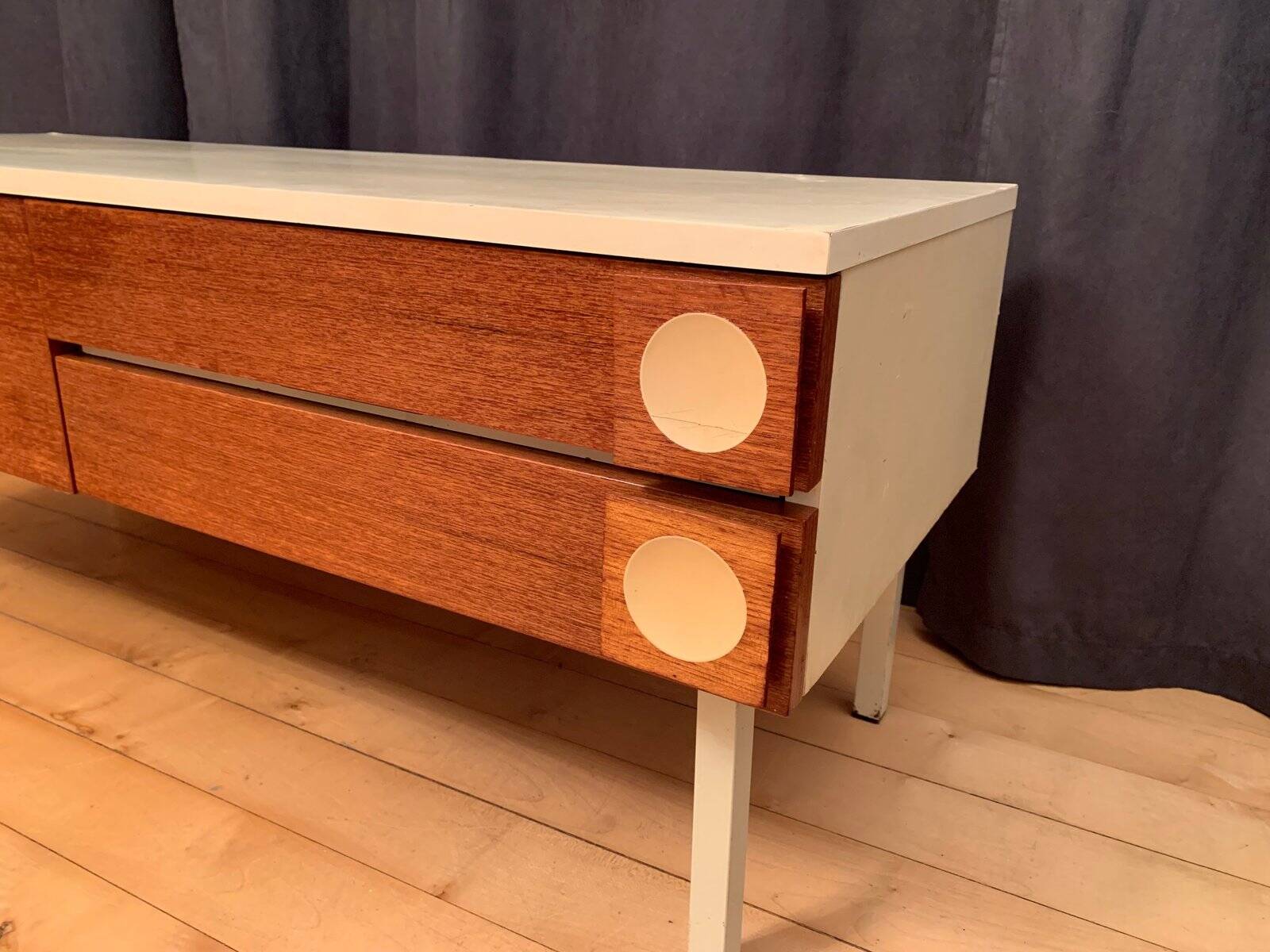 Commode vintage, années 1970