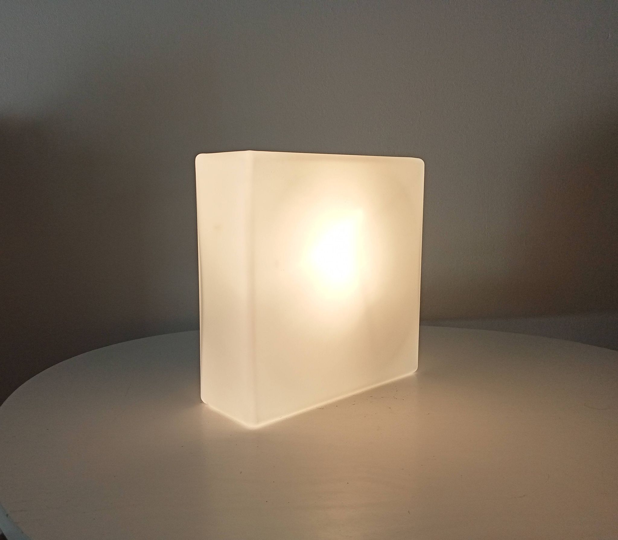 Vintage Vianne ceiling light in Opaline and Bakelite from the 60s/70s