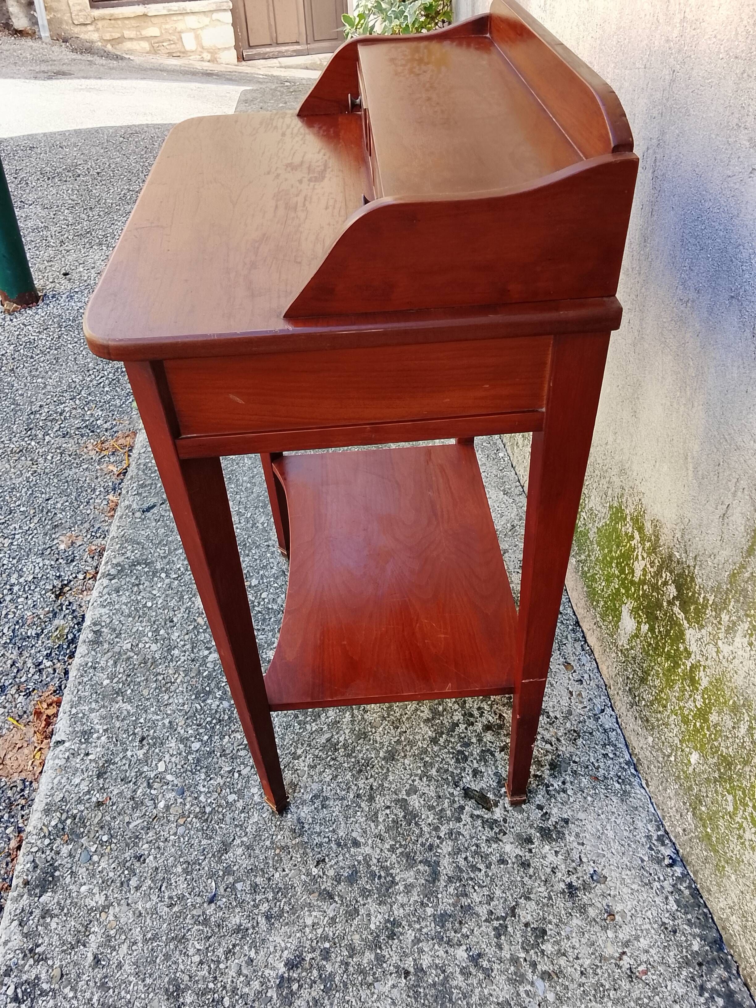 Desk/secretary, bonheur du jour in cherry wood